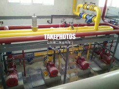 清水離(li)心泵使用現場(chang)